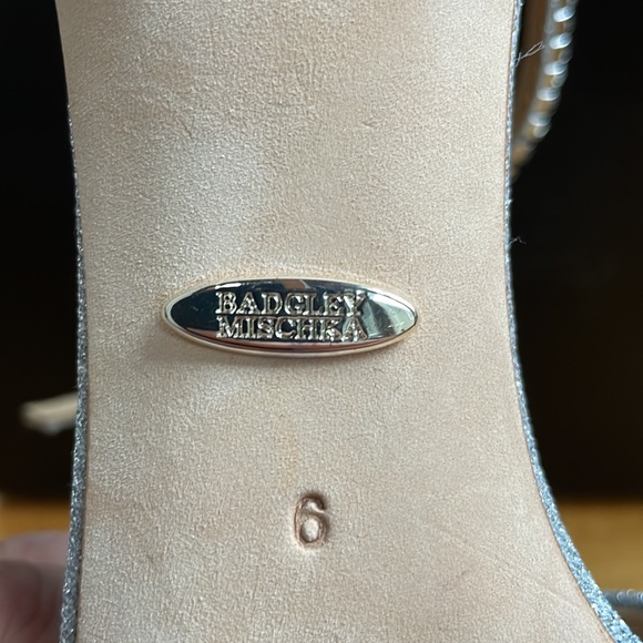 Badgley Mischka Satin Stiletto Heels, Size 6 - Picture 9 of 15
